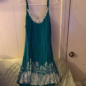 raya sun Teal and White Floral Midi Dress